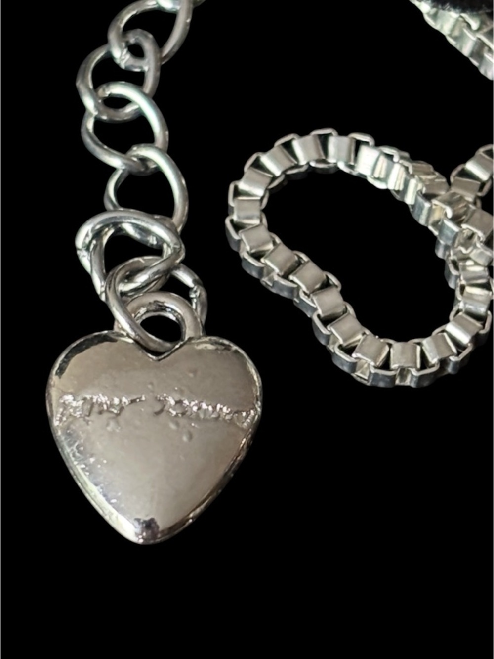Betsey Johnson Rhinestone Heart Necklace Colorful Statement Pendant Bold Y2K - Picture 7 of 7